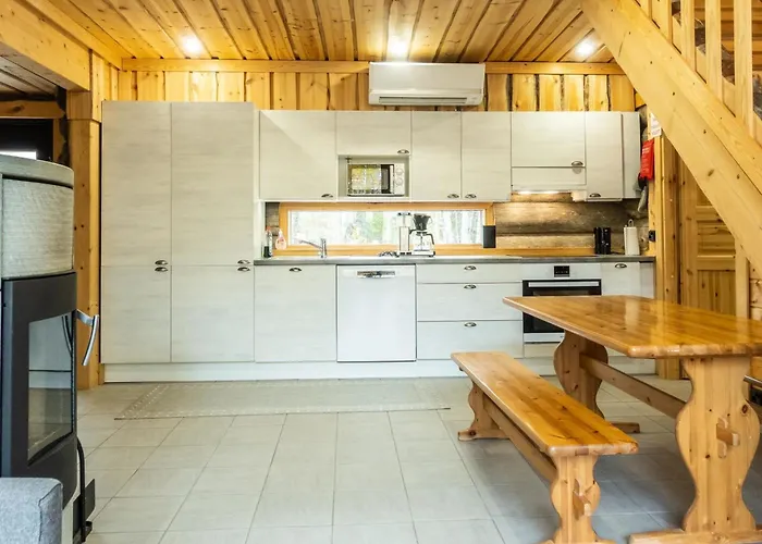 Holiday home Kojamopirtit By Interhome